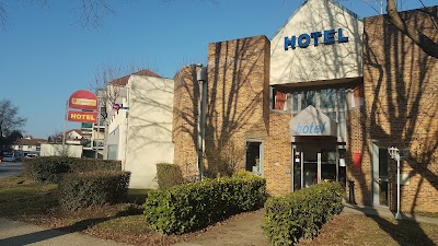 BALLADINS TEST HOTEL