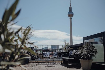 THE WEINMEISTER BERLIN-MITTE