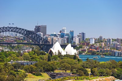 HOLIDAY INN POTTS POINT