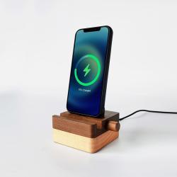 Wooden Mobile Phone Charging Base