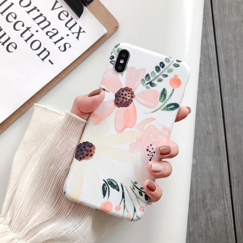 Vintage flower phone case