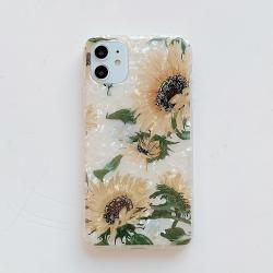 Sunflower case with shell pattern