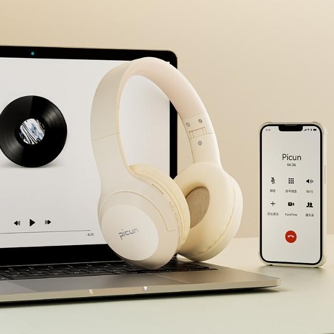New Headset Wireless Bluetooth Headset Bass Folding Card