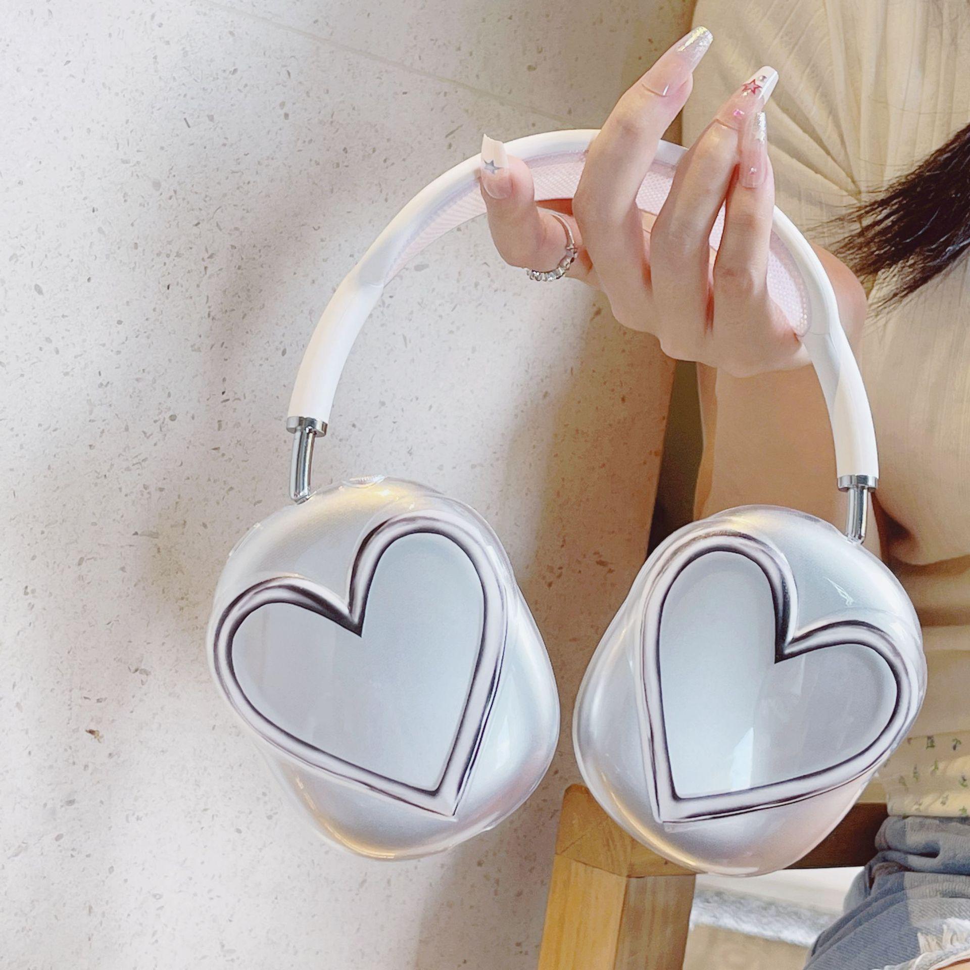 Korean-style Silver Heart Shaped Earphone Case