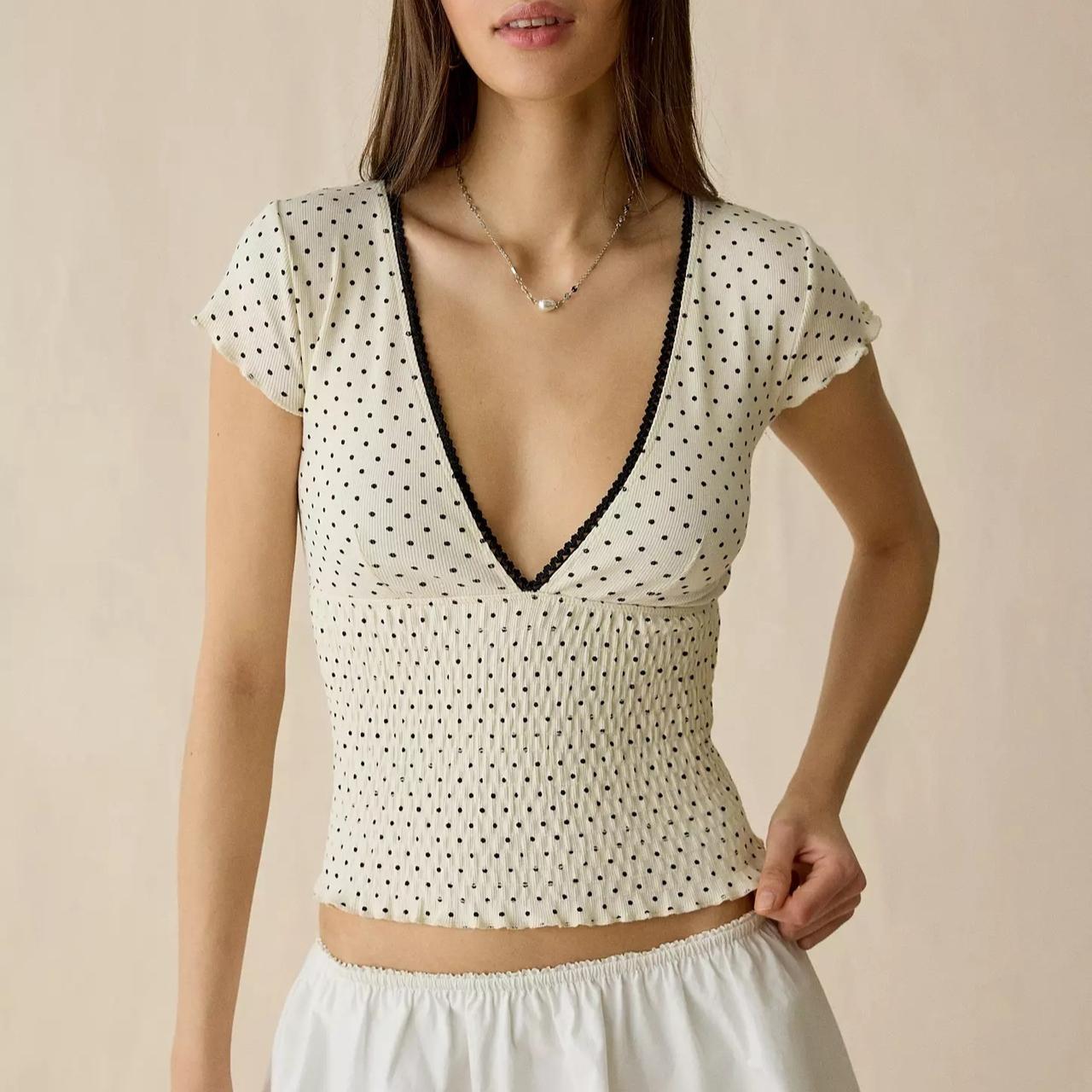 Polka-dot V-neck Lace-trimmed Short-sleeve T-shirt
