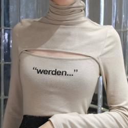 letter-print-slim-fit-bottoming-shirt