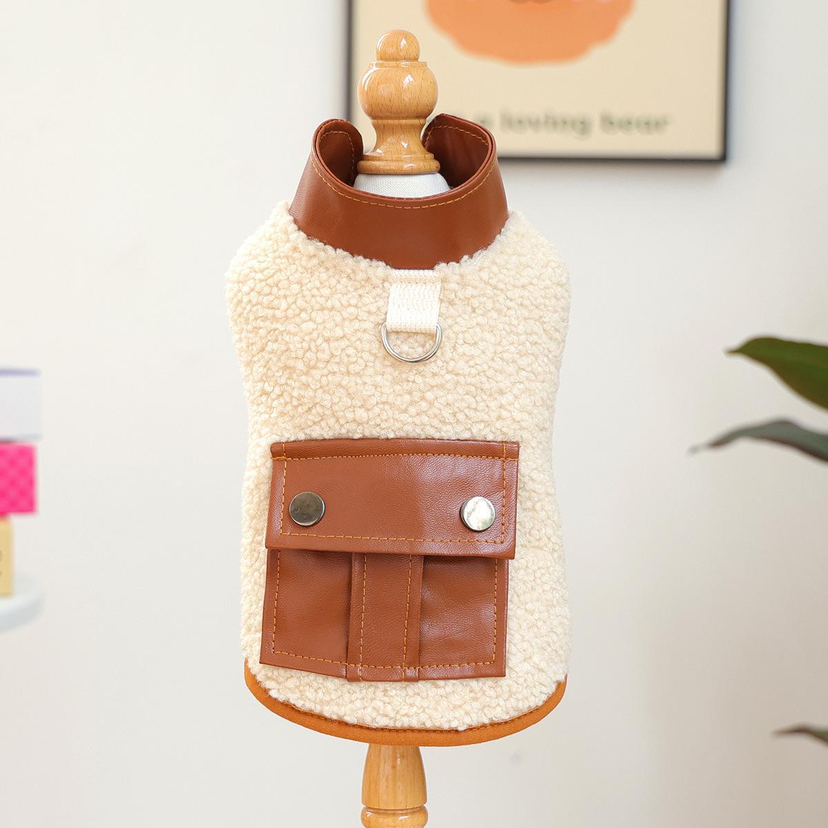 Western-style Coffee-colored Small Leather-pocket Lambswool Vest