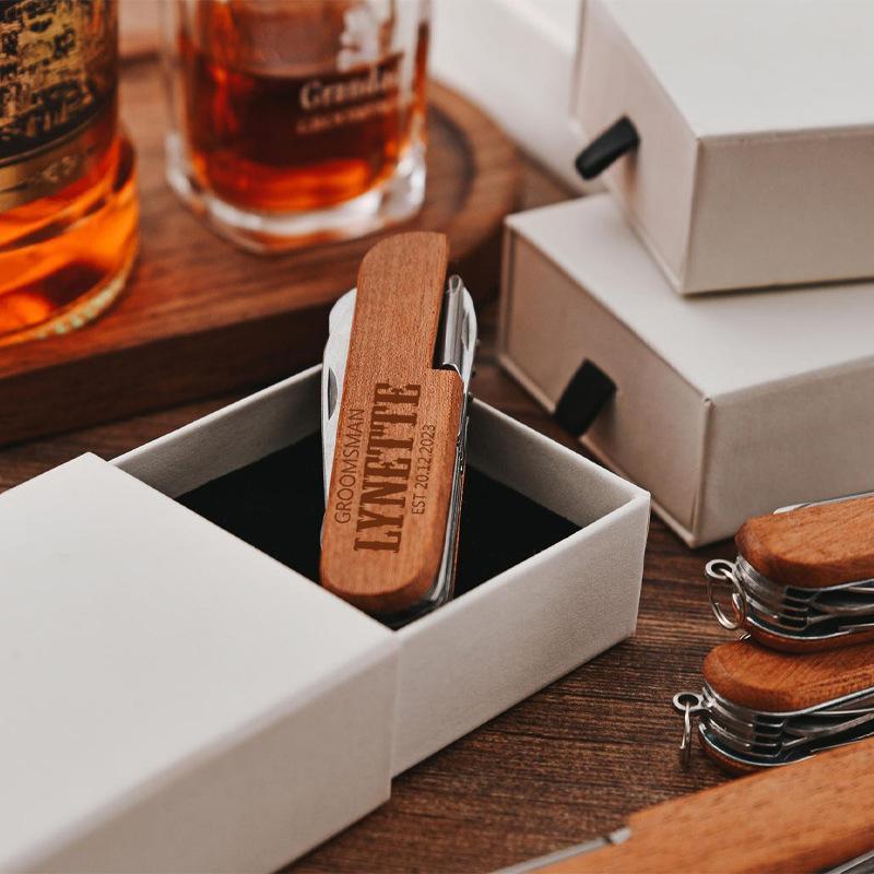 Lightweight Personalized Carving Multifunctional Knife