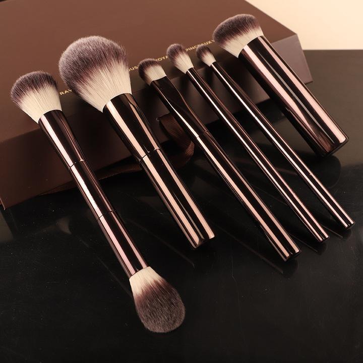 7-piece Makeup Brush Set Including Foundation Brush