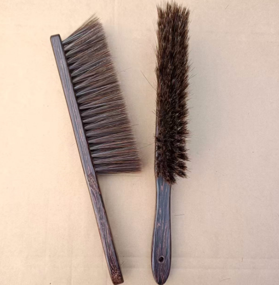 Chicken wing wood bed sweeping brush-brown-37 * 8.5 *3cm-1 piece - Option1