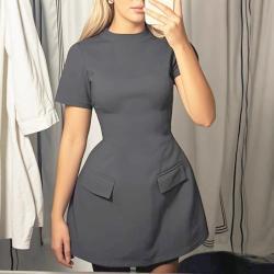 Fashionable Sleeveless Sheath Dress With A Round Neckline
