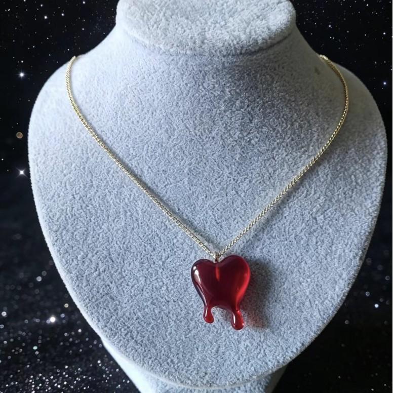 Creative Gothic Black And Red Heart With Dripping Blood Pendant Necklace