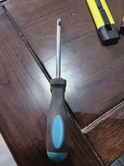 phillips-screwdriver-4-inch-blue-and-black-pp45steel-1-piece-cjsz28322390001
