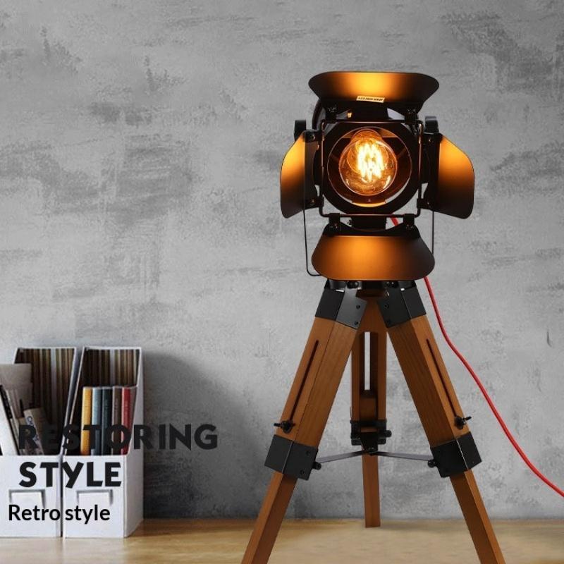 Artistic Vintage Solid Wood Fill Light Table Lamp