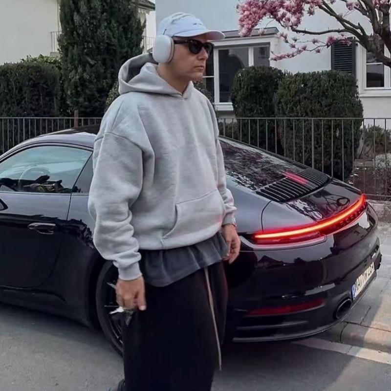 Simple Hooded Sweatshirt For Men And Women