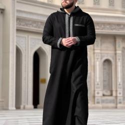 Middle Eastern Mens Robe With Long Sleeves And A Hood For International Trade