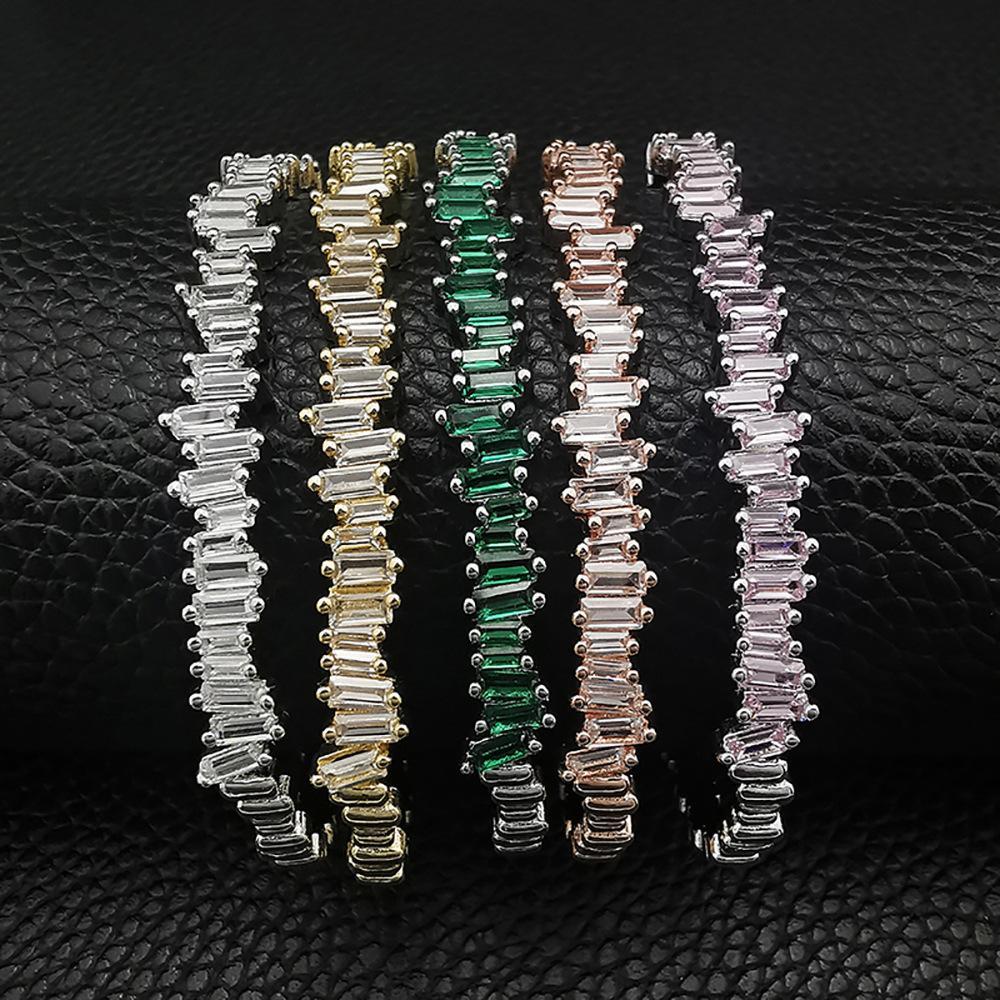 Zircon Womens Simple And Stylish Personality Bracelet