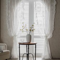Lace-trimmed Balcony Bay Window With White Sand Partition And Wavy Pastoral Curtains