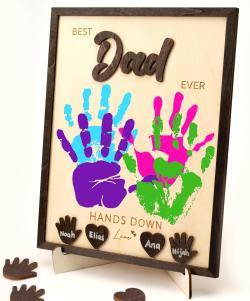 Personalized Best Dad Ever Hands Down Wooden Handprint Sign, Custom DIY Handprint Plaque With Detachable Name Cutouts, Fathers Day Birthday Keepsake Gift For Dad Papa Grandpa From Kids Son Daughter