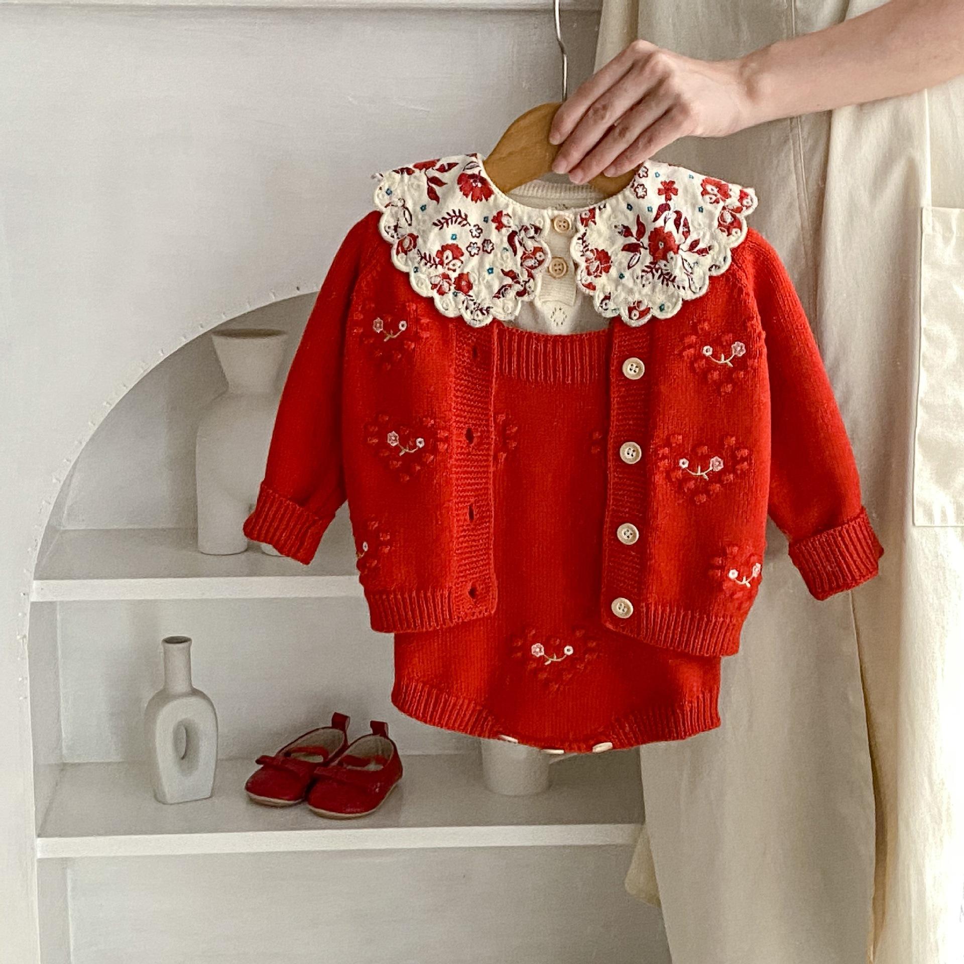 Baby Girl Red Love Embroidered Strap Ha Yi