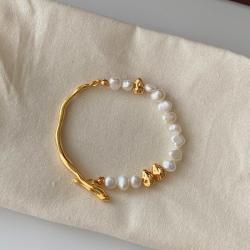 Womens Fashion French Retro Patchwork Bracelet