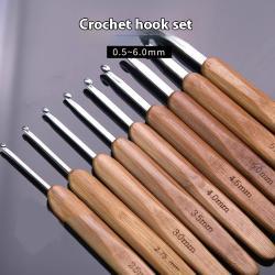 bamboo-handle-metal-head-crochet-hook